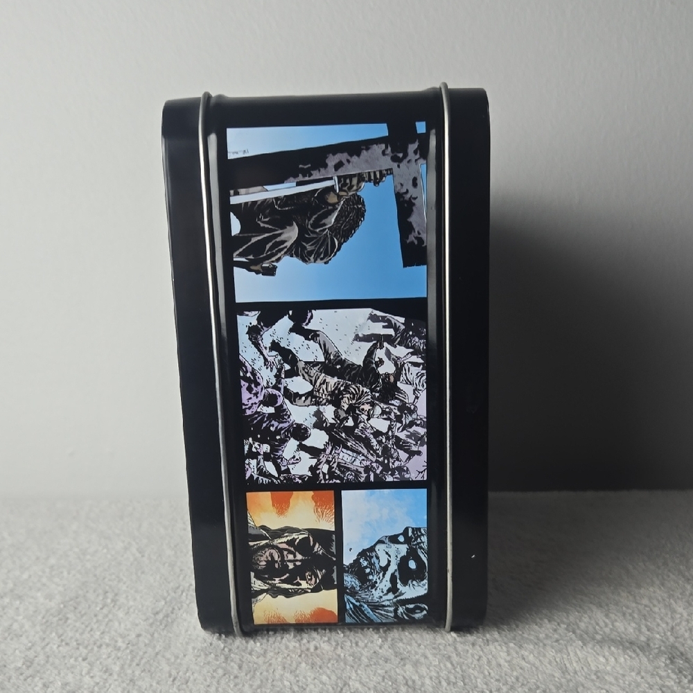 The Walking Dead Black Lunch Box - Picture 4 of 8